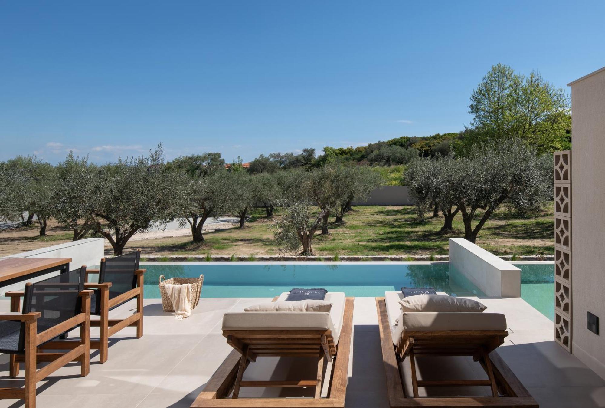 Olivera Suites Sarti Buitenkant foto