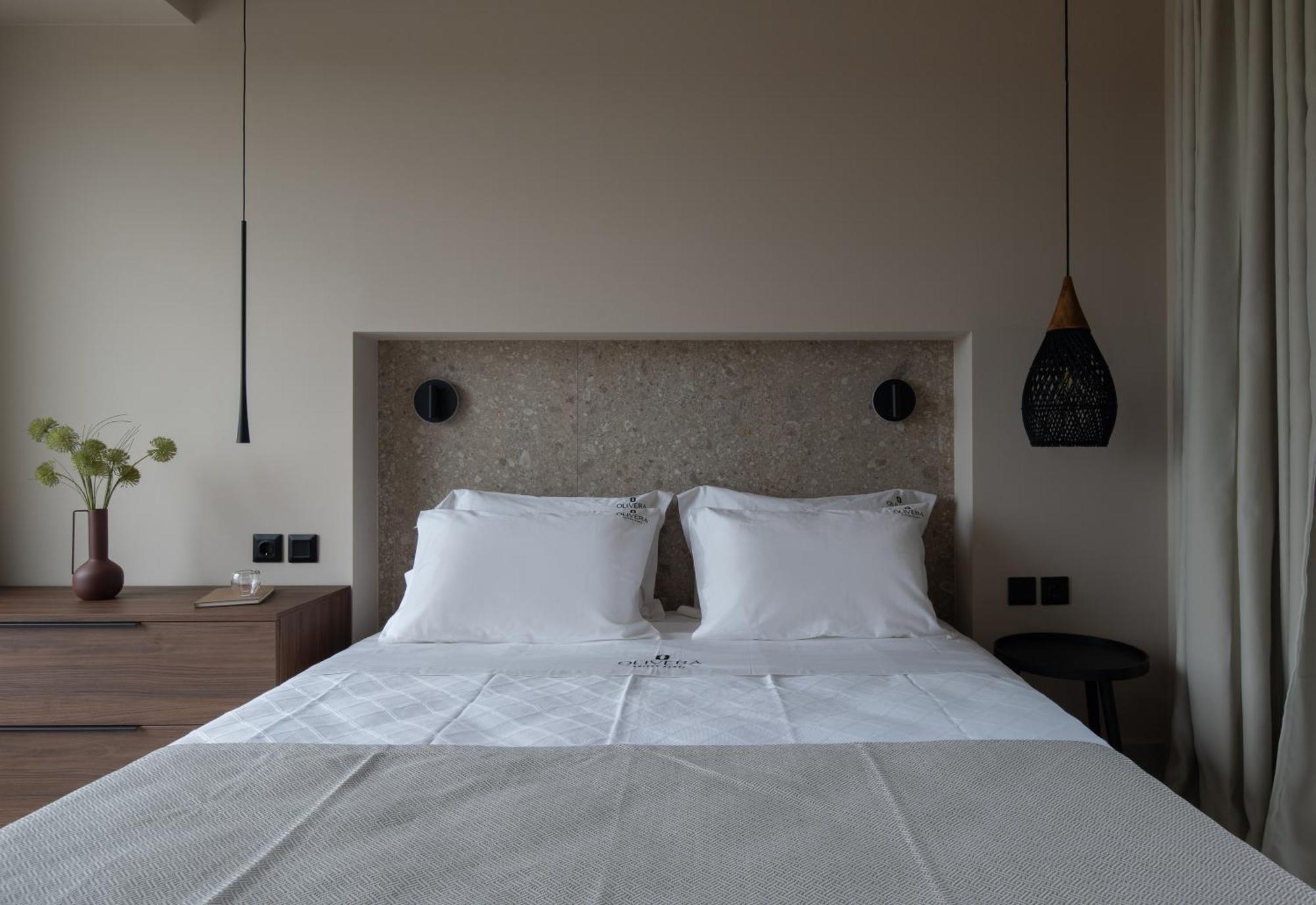 Olivera Suites Sarti Buitenkant foto