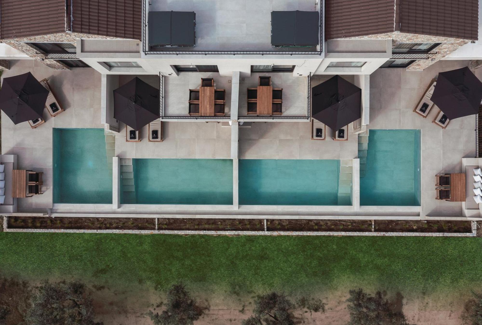 Olivera Suites Sarti Buitenkant foto