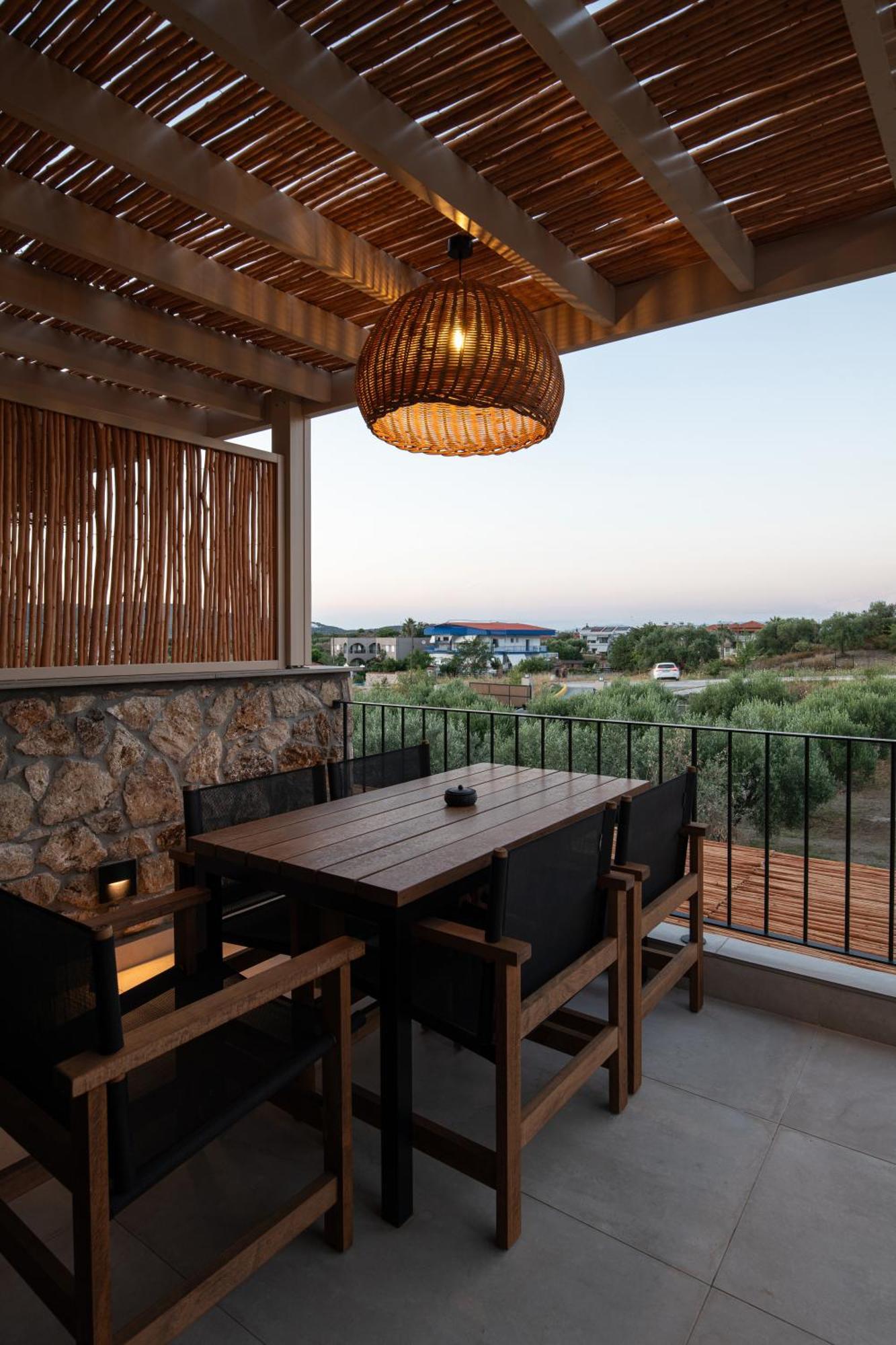 Olivera Suites Sarti Buitenkant foto
